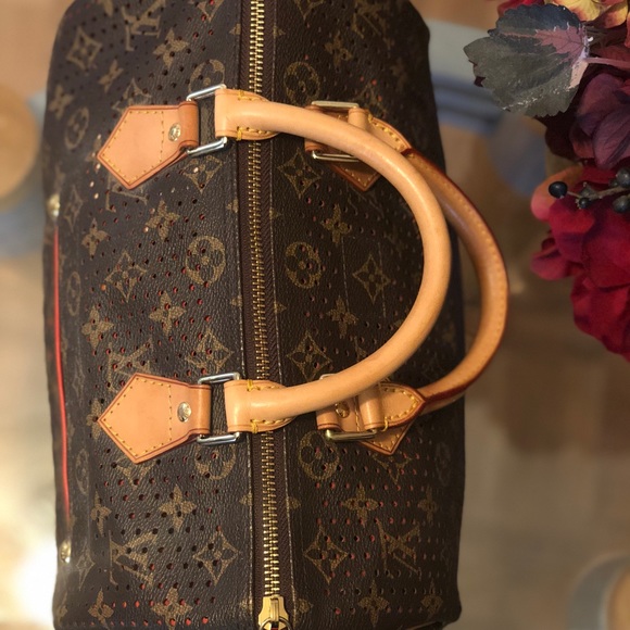 AUTHENTIC LV Perforated Speedy 30 LIMITED EDITION - Picture 7 of 8